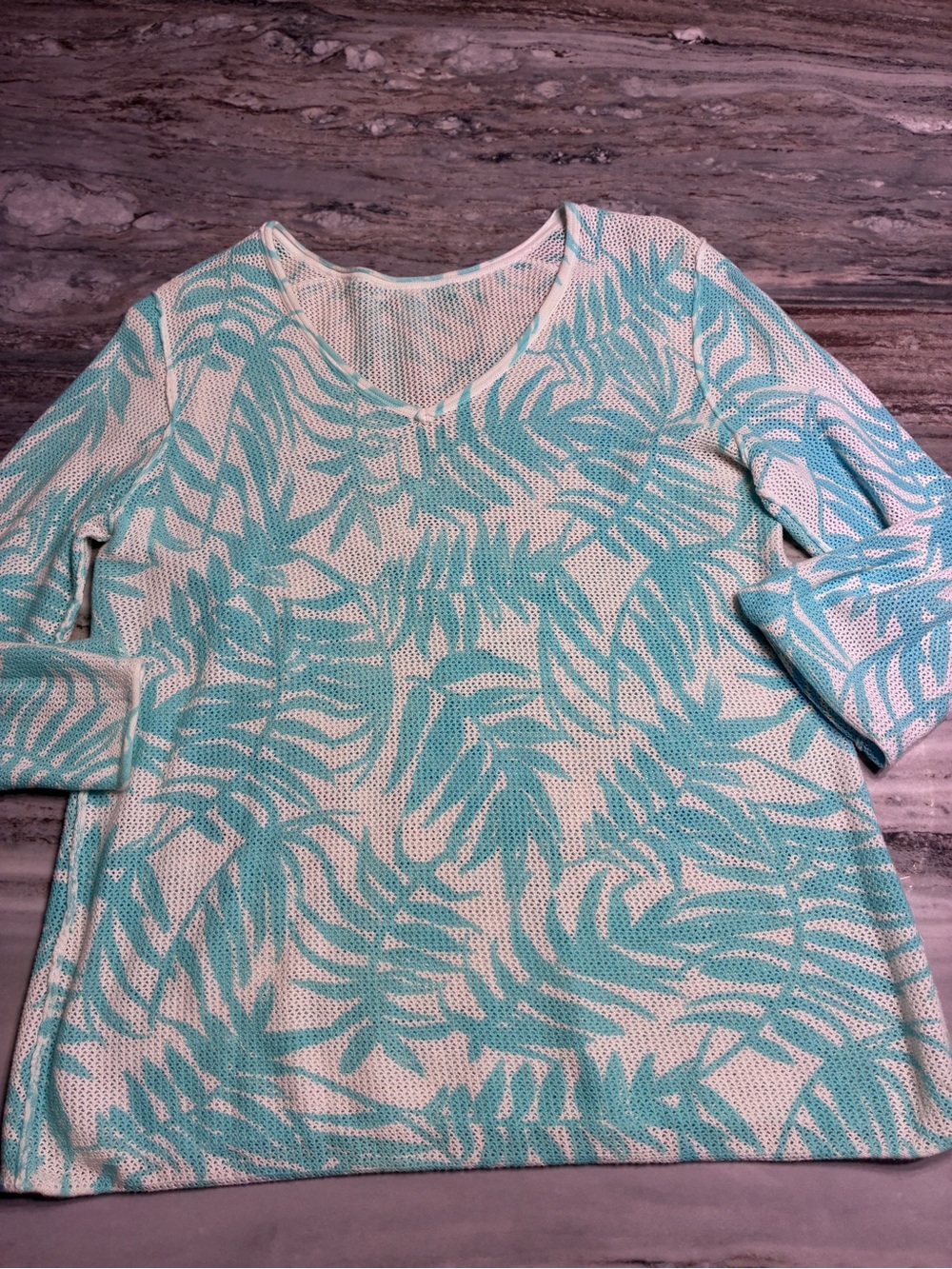 Tommy Bahamas reversible Turquoise Leaf Print V-Neck thin sweater sz M